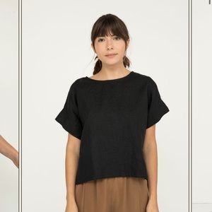 Elizabeth Suzann Georgia Tee in Midnight Linen